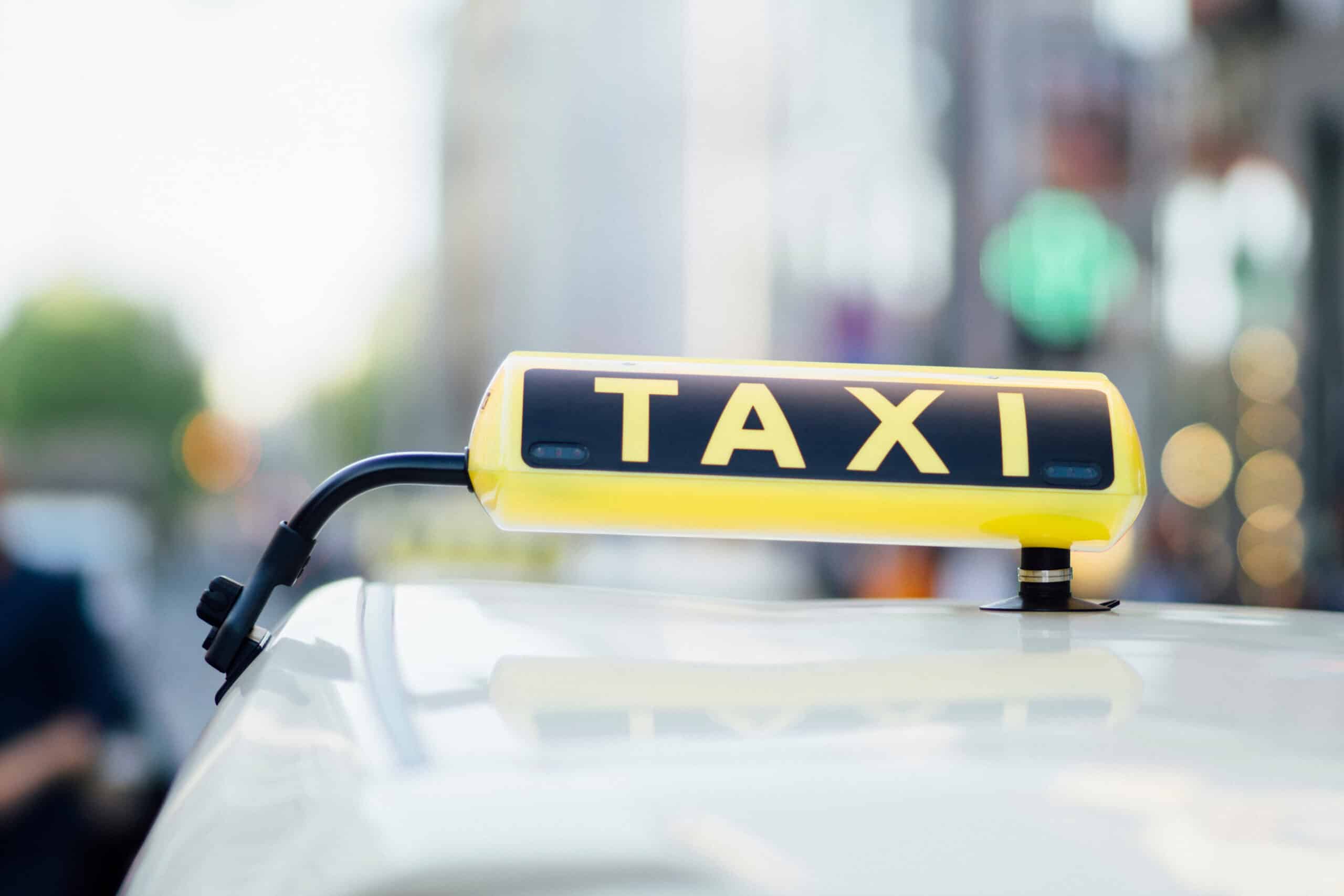 Taxi